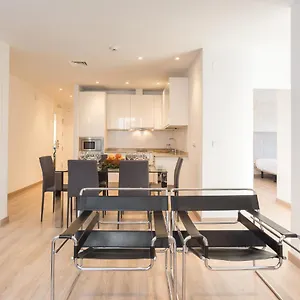 https://urbe10-premium-atarazanas-4-bedrooms-apartment.1costadelsol.com