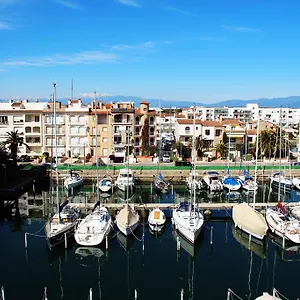 https://apartamento-bahia-i.topcostabravahotels.com